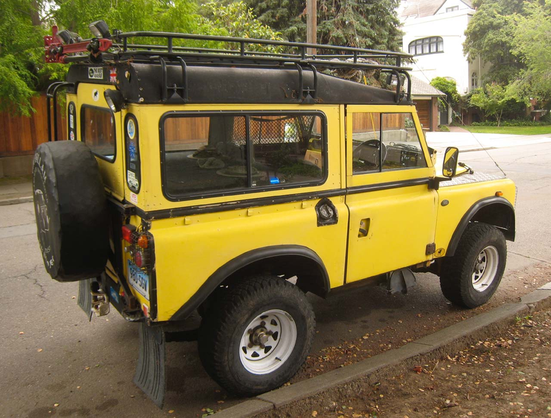 Illustration for article titled Some Sort Of Land Rover